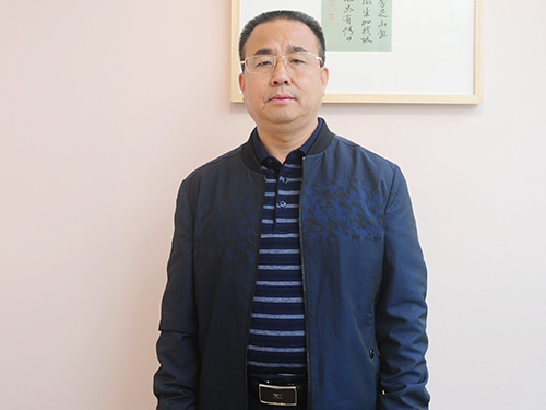 杨德成